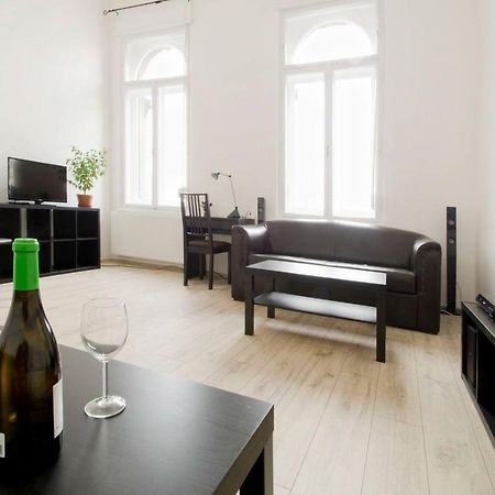 Apartment Andrassy Budapest Exterior foto
